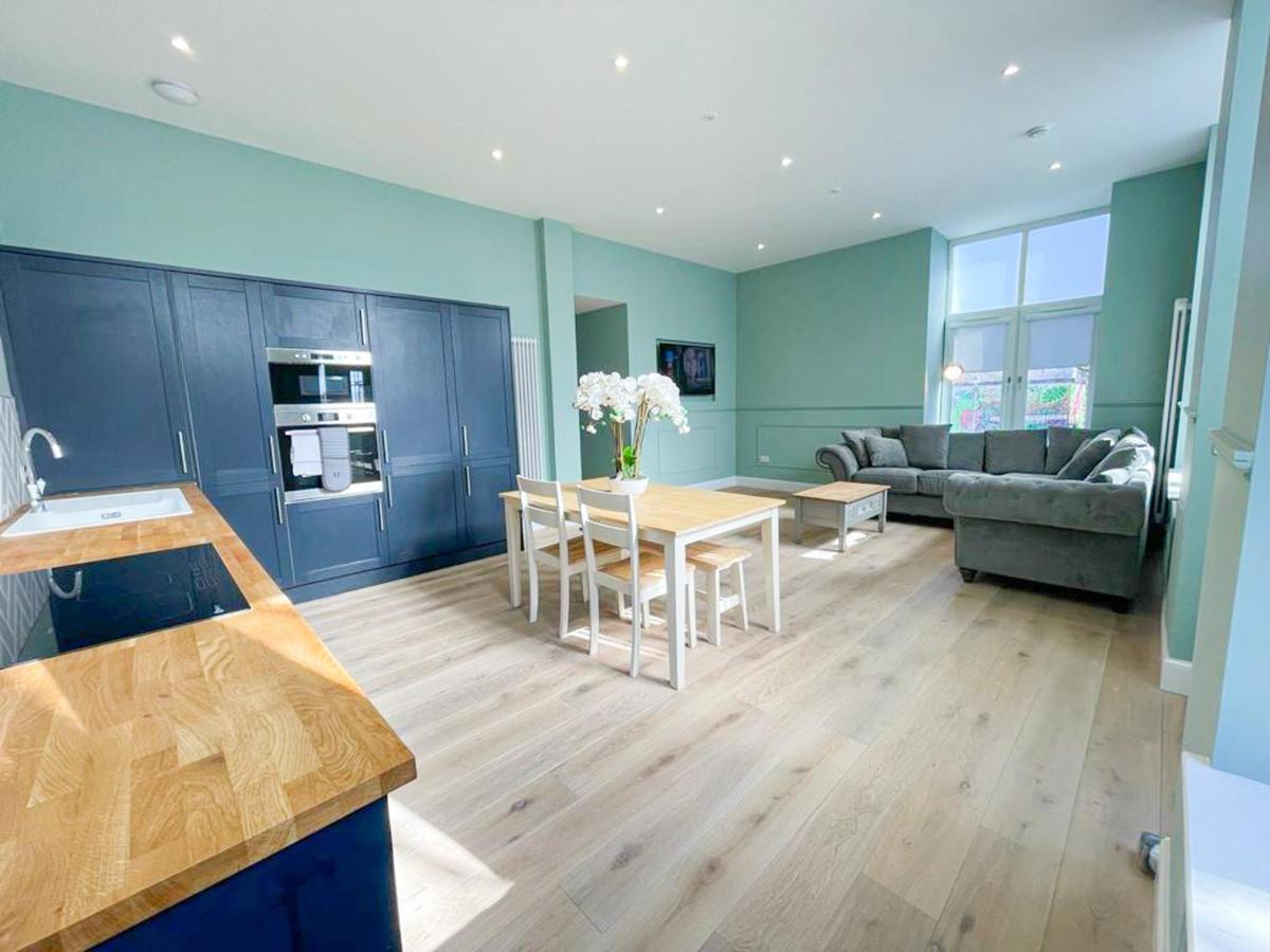 Apartament Beautiful 2Br, Private Entry In Vibrant Leith Edynburg Zewnętrze zdjęcie