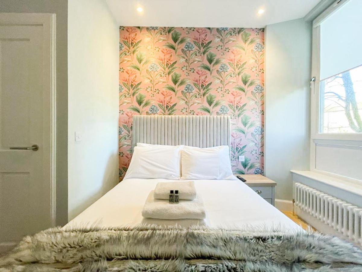 Apartament Beautiful 2Br, Private Entry In Vibrant Leith Edynburg Zewnętrze zdjęcie